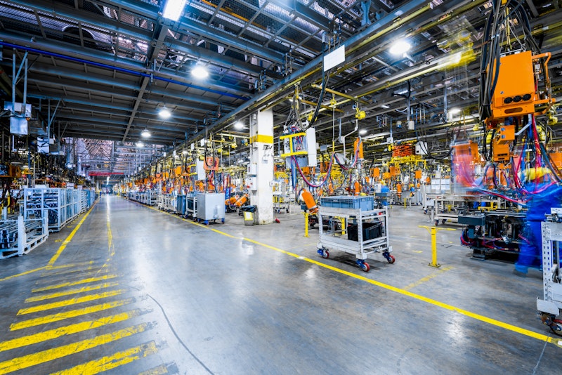 Iluminación para avenidas, calles, estacionamientos y naves industriales